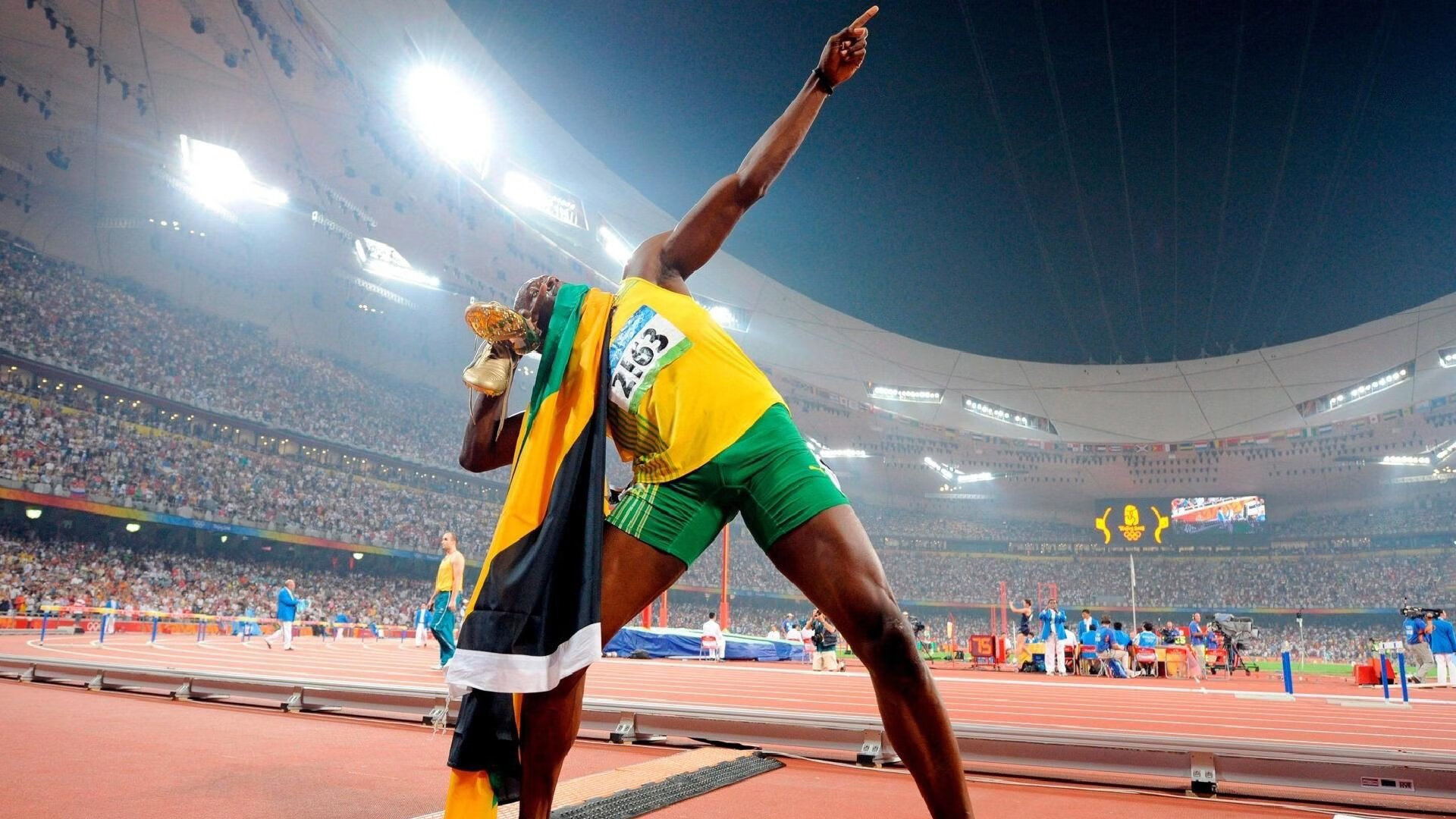 湖人逆转取胜,詹姆斯表现全场最佳,詹姆斯率领湖人夺冠